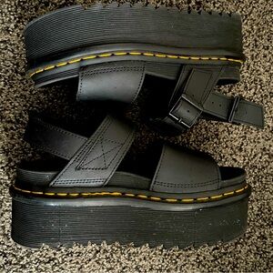 Dr Martens Sandals